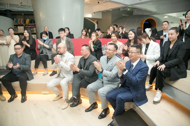 築夢空間，墅譽萬(wan) 家 | 全築別墅裝飾全新展廳開業(ye) 慶典圓滿成功！