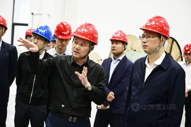 吳江區委常委錢宇蒞臨(lin) 凱倫(lun) 高分子產(chan) 業(ye) 園參觀調研