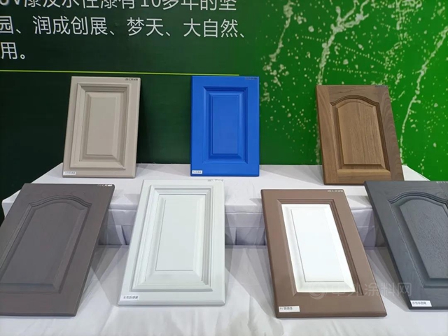 匯龍環保塗裝閃耀綻放2021北京定製家居門業(ye) 展