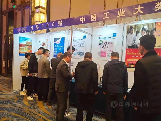 北新建材與(yu) 12家甘肅建築裝飾協會(hui) 會(hui) 員企業(ye) 簽署戰略合作協議