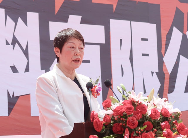 加速“跑馬圈地” 年產(chan) 18萬(wan) 噸投資5億(yi) 的河南立邦長潤發工廠開業(ye) 