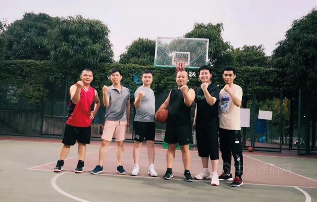 以球會(hui) 友，以賽聚力——三棵樹·大禹九鼎競技文化燃活力