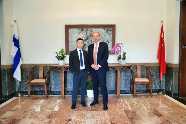 時尚覺醒：美塗士&歐洲頂尖時尚品牌伊蔚娜碰撞藝術時尚塗裝