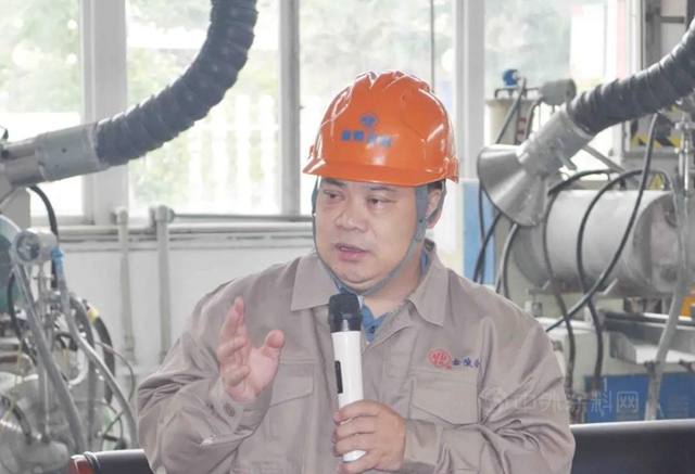金陵塗料順利開展“六個(ge) 一”安全生產(chan) 係列活動