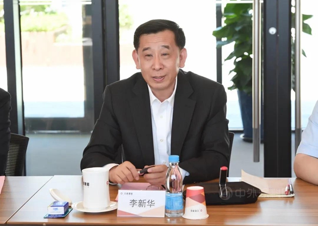 中國施工企業(ye) 管理協會(hui) 曹玉書(shu) 會(hui) 長一行到北新建材考察調研