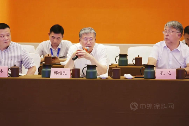 共話行業(ye) 發展丨亞(ya) 士創能出席中國絕熱節能材料協會(hui) 一體(ti) 板分會(hui) 會(hui) 長會(hui) 