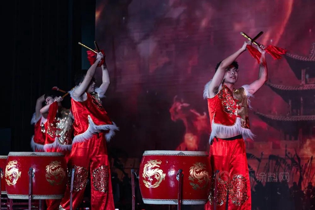 傳(chuan) 化集團“青春向黨(dang) ，唱響百年”紅歌大賽
