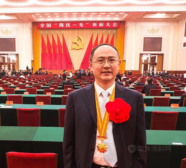 傳(chuan) 化集團黨(dang) 委書(shu) 記陳捷榮獲“全國優(you) 秀黨(dang) 務工作者”並參加“七一勳章”頒授儀(yi) 式