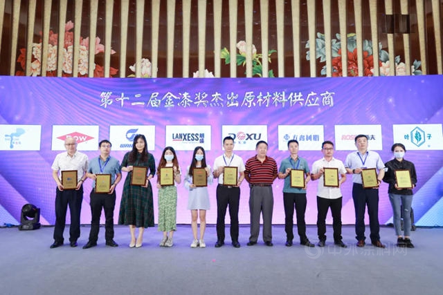 第十二屆金漆獎頒獎典禮圓滿落幕 | 巴德富載譽而歸