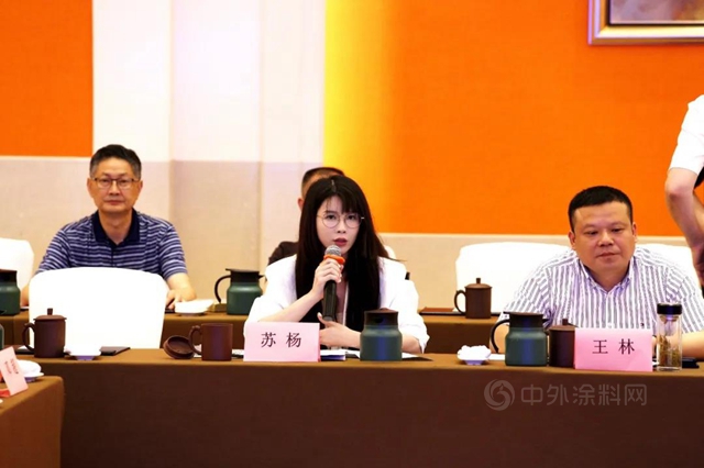 共話行業(ye) 發展丨亞(ya) 士創能出席中國絕熱節能材料協會(hui) 一體(ti) 板分會(hui) 會(hui) 長會(hui) 