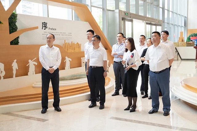 聯合創新發展模式 傳(chuan) 化集團與(yu) 綠城中國簽訂戰略合作協議