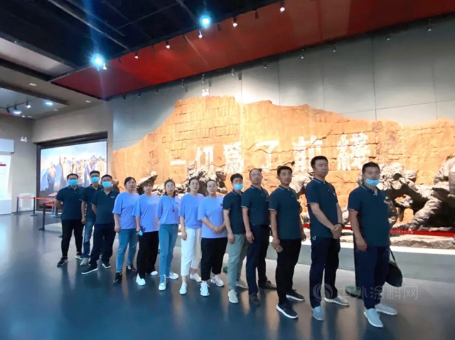 獻禮百年，與(yu) 黨(dang) 同行——七彩建設全國分公司慶建黨(dang) 100周年