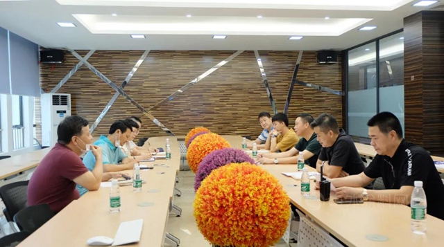 區委統戰部副部長、區工商聯黨(dang) 組書(shu) 記葉國儀(yi) 一行蒞臨(lin) 百川調研