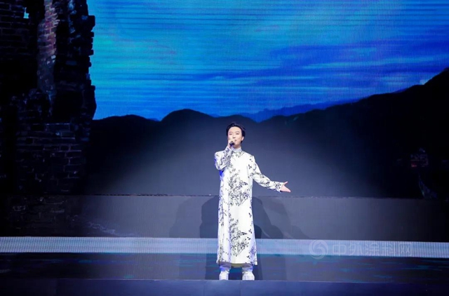 “十年奏凱，智啟新倫(lun) ” 凱倫(lun) 股份十周年盛典晚會(hui) 