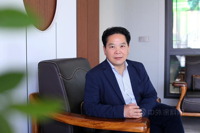 魚童“掌舵人”梁新方：造漆造船，乘風破浪會(hui) 有時