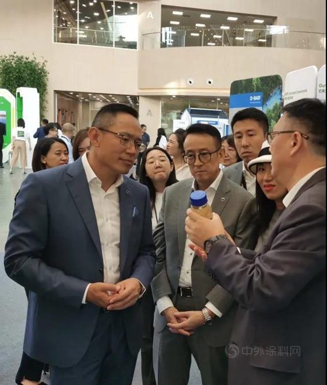 巴斯夫與(yu) 沃爾沃汽車共馭行業(ye) 可持續發展