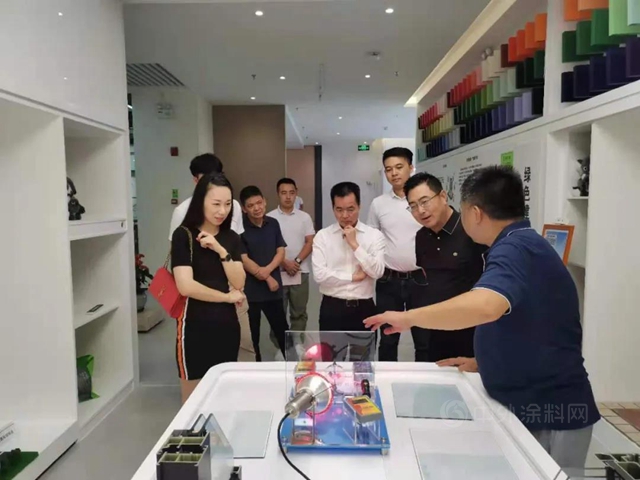 華為(wei) 原高級副總裁許立勇蒞臨(lin) 樹熊新材授課