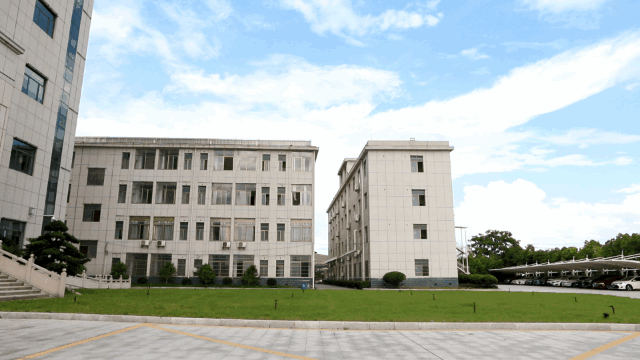 廣源集團開展退役軍(jun) 人職工聯誼活動慶祝建軍(jun) 節