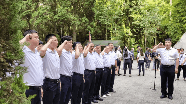 廣源集團 寫(xie) 在建黨(dang) 100周年——堅定執著追理想