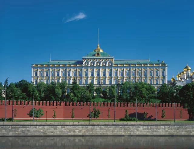 德愛威：走！去旅行！