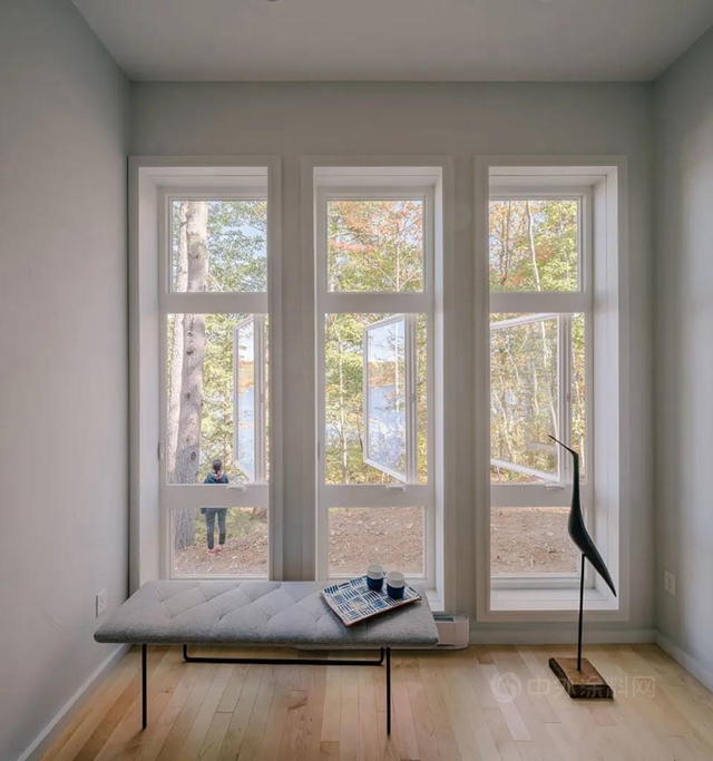 PPG：Anker Jordan住宅 | 森林裏的“童話小屋”