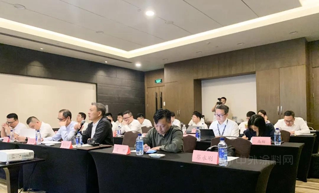 以“忠誠 幹淨 擔當”之姿態為(wei) 企業(ye) 使命與(yu) 願景奮鬥 ——亞(ya) 士集團第一期中青班學員順利畢業(ye) 