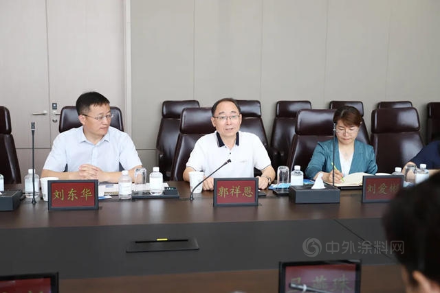 富思特走進大興(xing) 區營商服務中心參觀交流