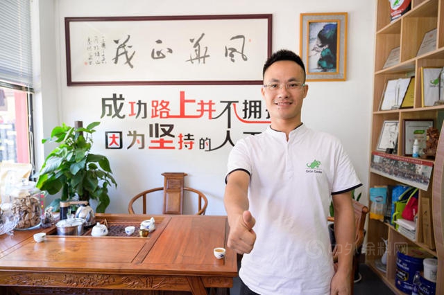 做虧(kui) 本生意，三個(ge) 字賺回三千萬(wan)  ——專(zhuan) 訪深圳市創盛隆塗料貿易有限公司總經理康視遠