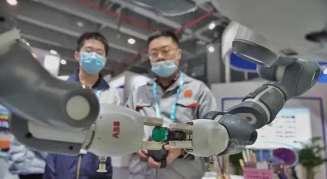 廣東(dong) 省塗料行業(ye) 協會(hui) ：廣東(dong) 製造業(ye) “十四五”規劃發布！到2025年製造業(ye) 增加值占GDP超30%