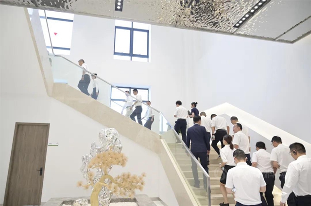 我們(men) 今天搬新“家”啦！ 凱倫(lun) 高分子產(chan) 業(ye) 園辦公研發中心正式啟用