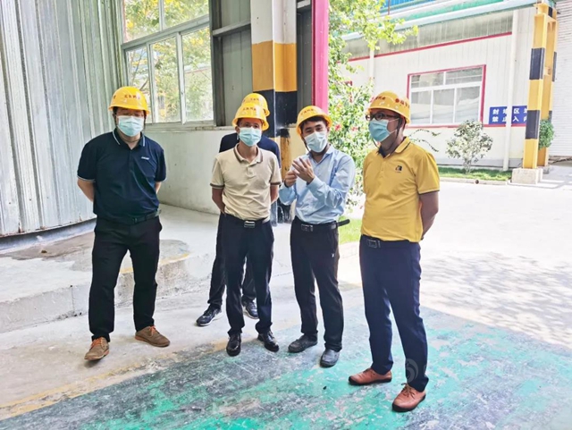 廣東(dong) 省塗料行業(ye) 協會(hui) 赴來賓市開展碳酸鈣產(chan) 業(ye) 市場調研