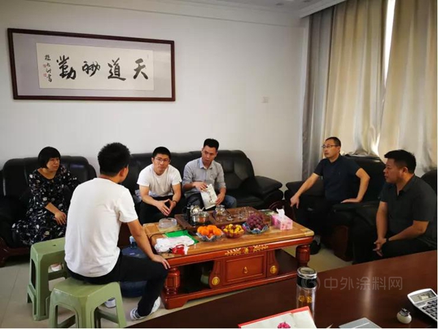 遼寧東(dong) 盛實業(ye) 有限公司郝總一行蒞臨(lin) 海城新廣源參觀考察