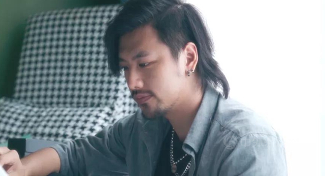 掙脫束縛，勇於(yu) 探索，在絢麗(li) 的藝術世界裏找到自己——卡百利“布萊婭”係列