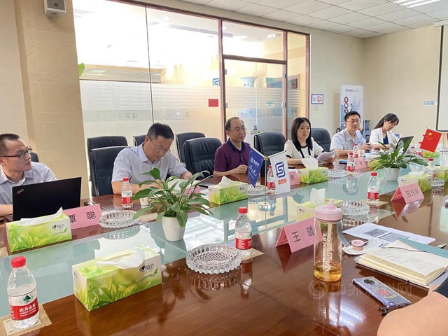 大興(xing) 區科委領導蒞臨(lin) 富思特考察指導