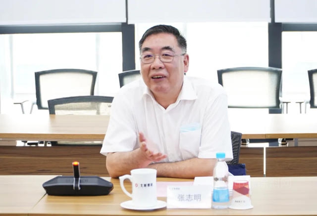 中建二局總工程師張誌明一行蒞臨(lin) 北新建材考察交流