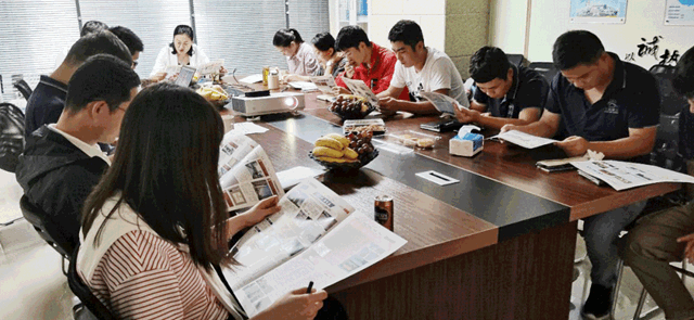 “十”終如一 感恩相伴——《七彩風》創刊10周年