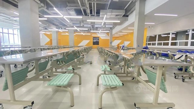 又是一年開學季：凱倫(lun) 地坪助力南橋學院，打造美好教學環境