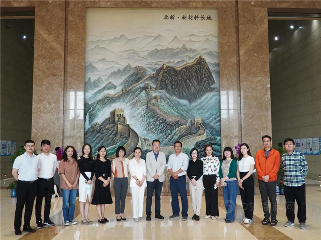 以高質量黨(dang) 建引領企業(ye) 高質量發展 | 中央企業(ye) 黨(dang) 建成效媒體(ti) 集中采訪首站走進北新建材