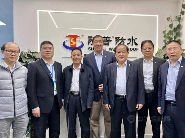 防水大咖齊聚陝普防水，進行考察指導工作