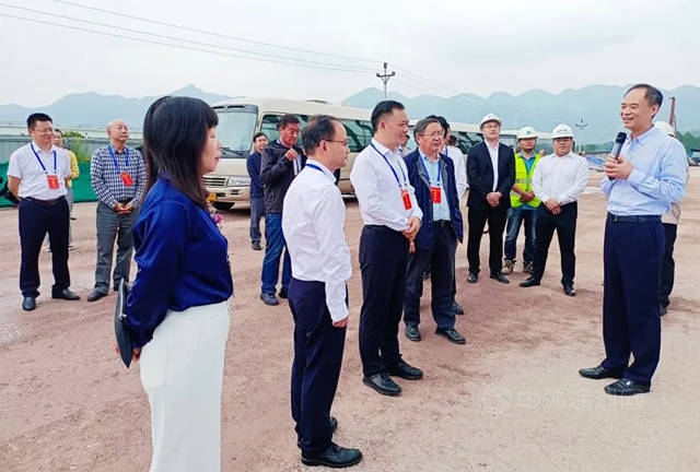 重慶市長壽區人大代表視察亞(ya) 士創能西南綜合智能製造基地