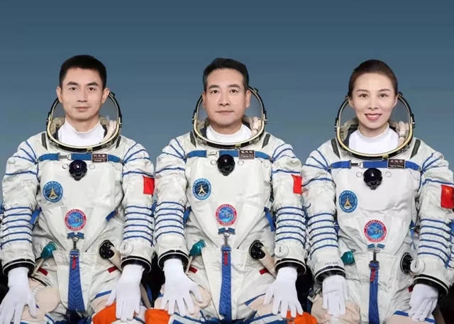攜夢想，再出發，燈塔塗料助力神舟十三號發射成功！