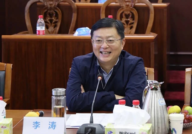 荊門市長李濤一行蒞臨(lin) 集泰股份考察