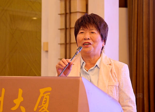 廣東(dong) 省膠粘劑行業(ye) 協會(hui) 成立，孫東(dong) 成當選會(hui) 長！