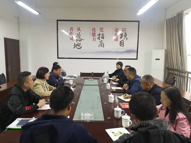 產(chan) 學結合提技能 校企合作促就業(ye) 寧波塗協赴黔西南州開展塗料專(zhuan) 業(ye) 技能培訓、公司崗位推薦會(hui) 