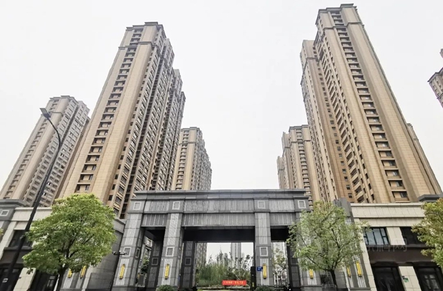 一天兩(liang) 起建築外保溫牆起火事件發生，外牆保溫隱患何時休?