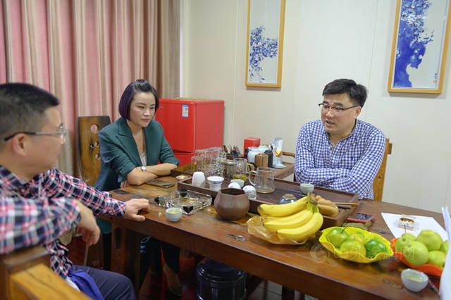 敬畏市場 時刻保持競爭(zheng) 力 ——專(zhuan) 訪南昌眾(zhong) 藝裝飾工程有限公司董事長趙麗(li) 娜與(yu) 總經理熊偉(wei) 峰夫婦