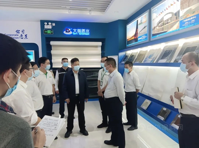 英德市委書(shu) 記一行蒞臨(lin) 三棵樹·大禹九鼎清遠基地考察調研