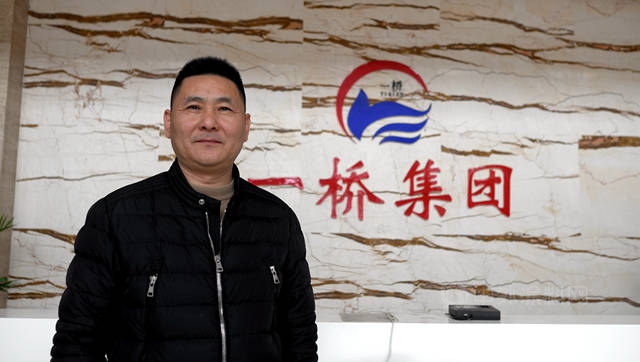 肖昌輝：我是站在橋上看風景的人