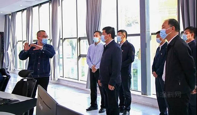 四川省副省長羅強一行蒞臨(lin) 龍佰集團攀枝花氯化鈦渣廠調研
