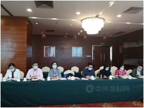 積極推動行業(ye) 標準製定   引領行業(ye) 向高質量發展 ——塗料化工行業(ye) 標準《塗料用氯化橡膠樹脂》 審查會(hui) 議順利召開